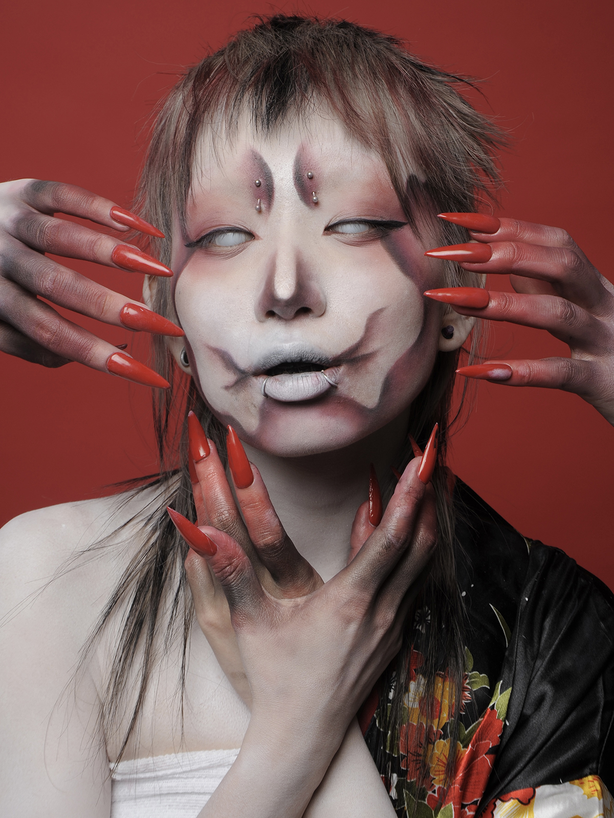 花輪 真央さんの作品画像